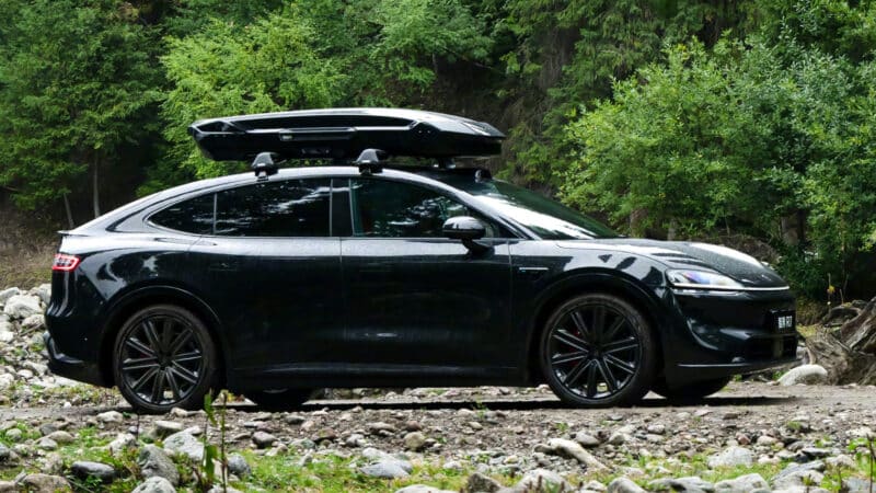 2026 luxeed r7 suv from huawei and chery coté