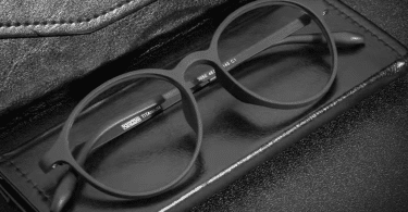 lunettes de lecture ultralégères, une barrière efficace contre la lumière bleue à 53%