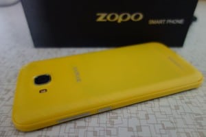 Zopo zp700 jaune