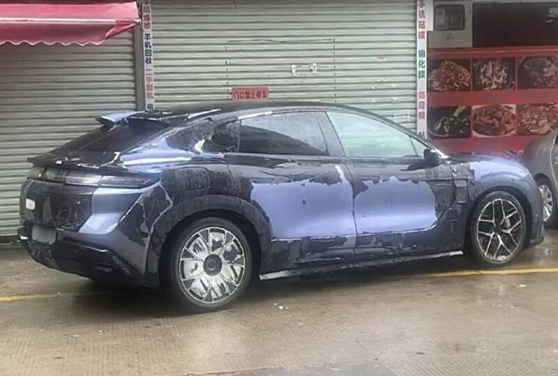 byd yangwang u7 gt spied 1
