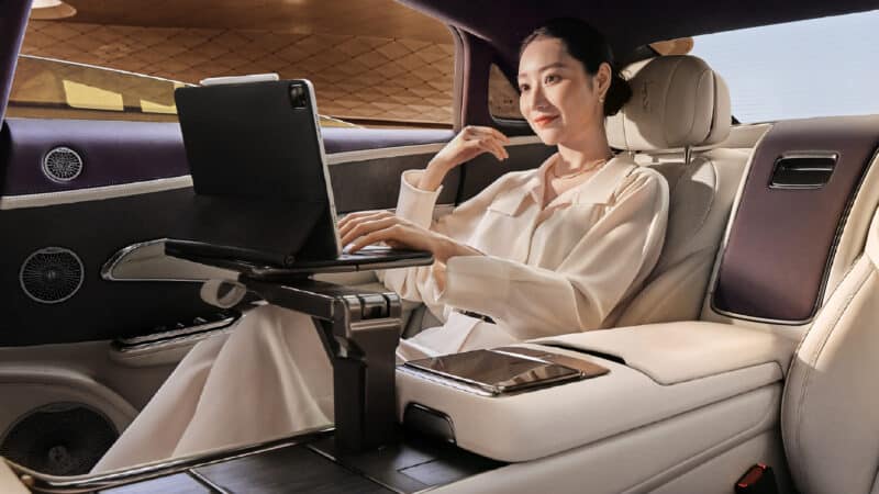 byd yangwang u7 place ar