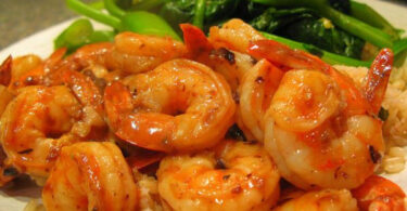 recette de crevettes à l'ananas et à la sauce aigre douce