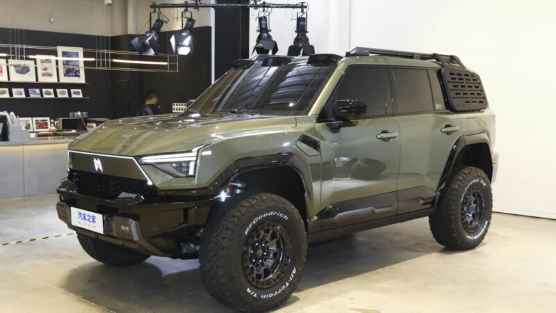 dongfeng warrior m817