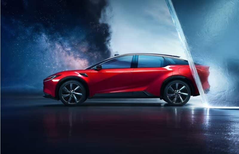 faw toyota bz5 coté rouge