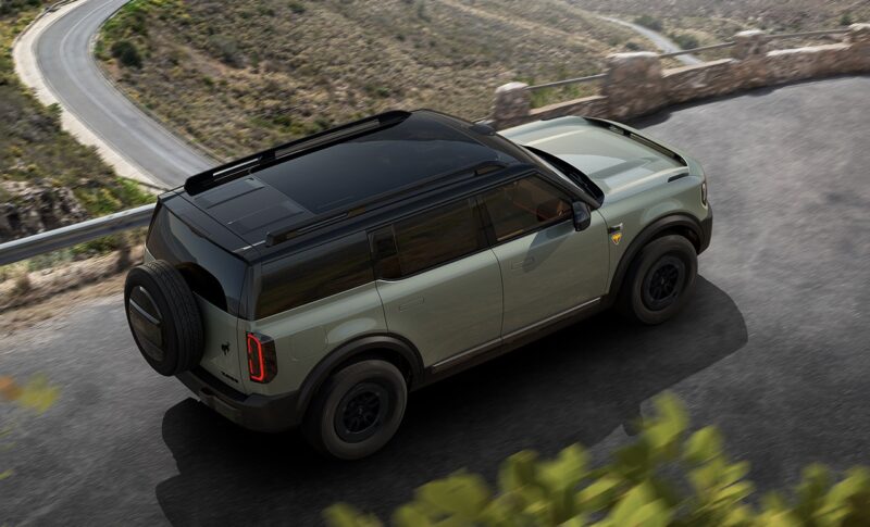 ford bronco ev dessus