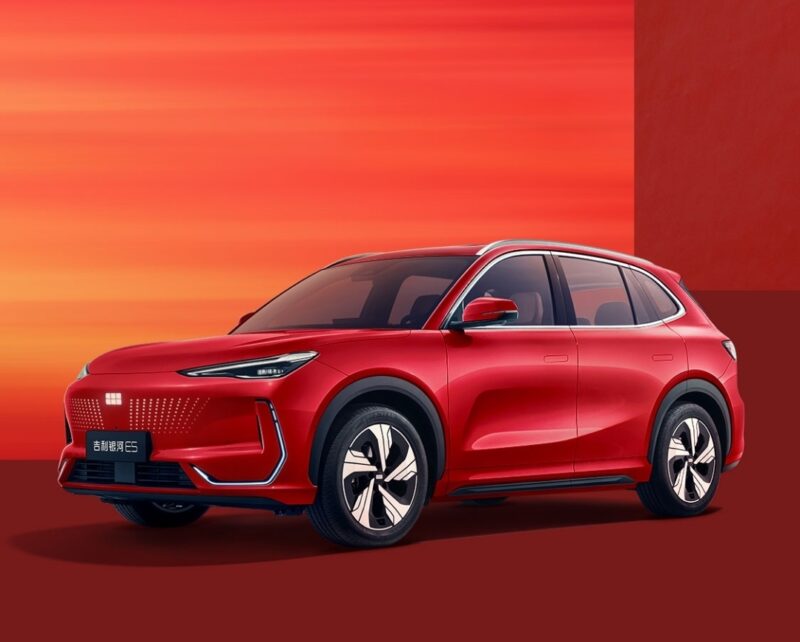 geely galaxy e5 (ex5) red