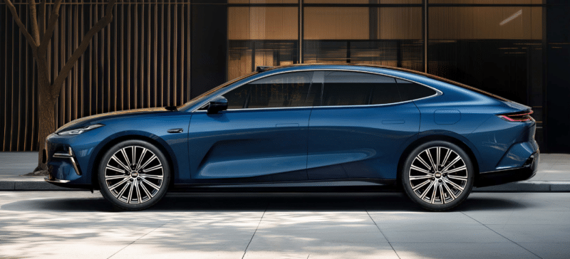 geely galaxy starshine 8 phev coté bleu