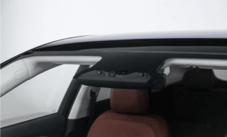 hongqi tiangong 06 all electric suv driving
