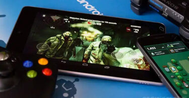 manette et smartphone android avec jeu gratuit