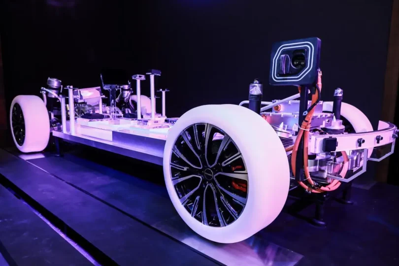 le luxeed s9 de chery et huawei