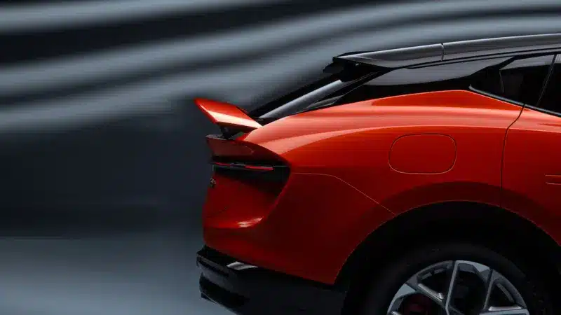 lotus eletre x plug in hybrid coffre