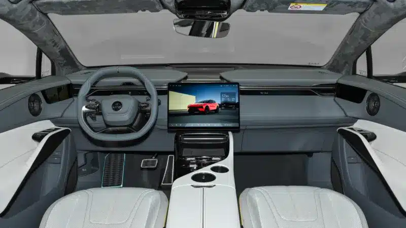 lotus eletre x plug in hybrid int