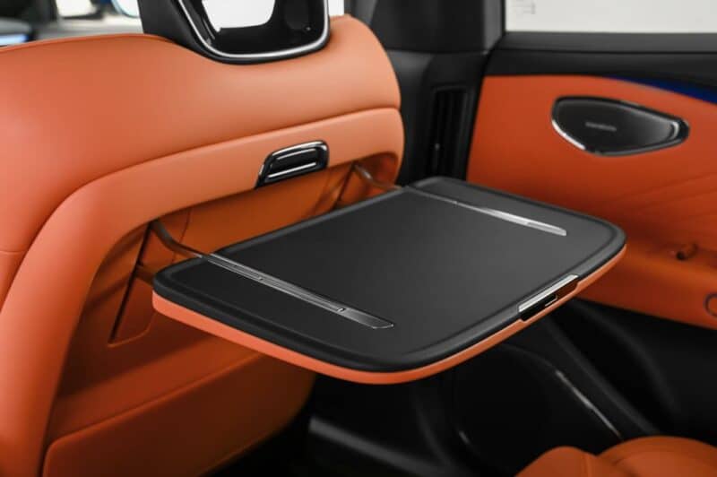 lynk & co 10 em p tab ar