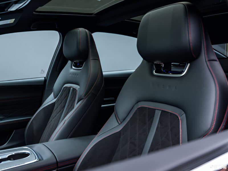 mazda ez 6 sports edition sieges