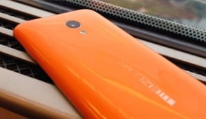 smartphone android meizu mx3 de couleur orange