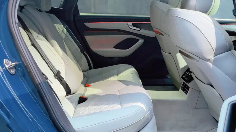 new audi a6l place ar