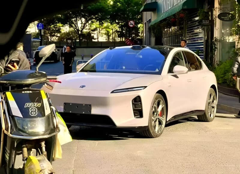 nio et5 2025 quart av