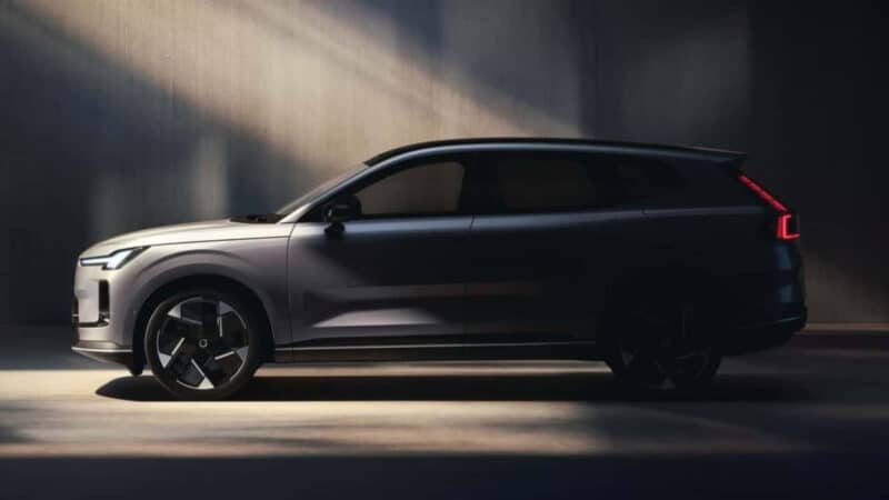 volvo xc70 phev crossover coté