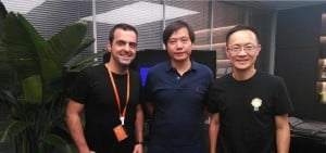 hugo barra avec lei jun dans les bureaux de Xiaomi