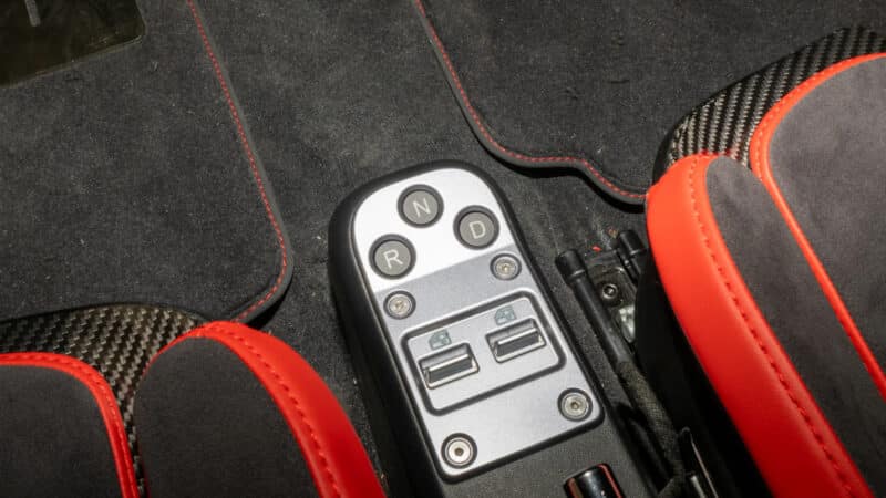 xiaomi sc01 chinese electric roadster console centrale