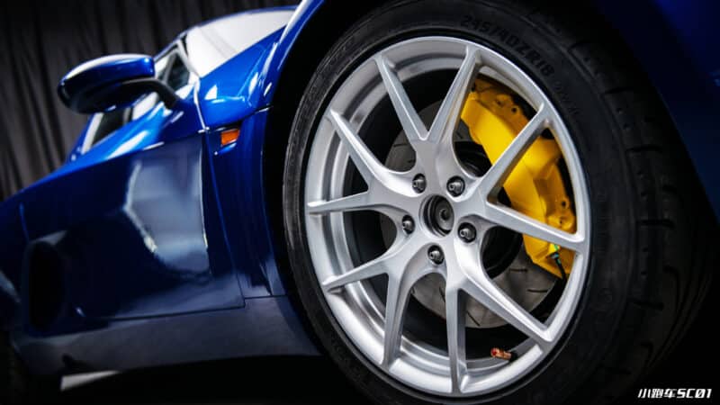 xiaomi sc01 chinese electric roadster roues