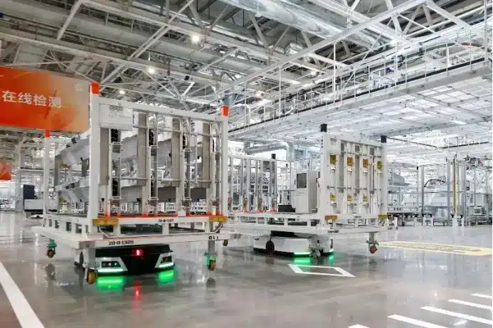 xiaomi su7 production robot