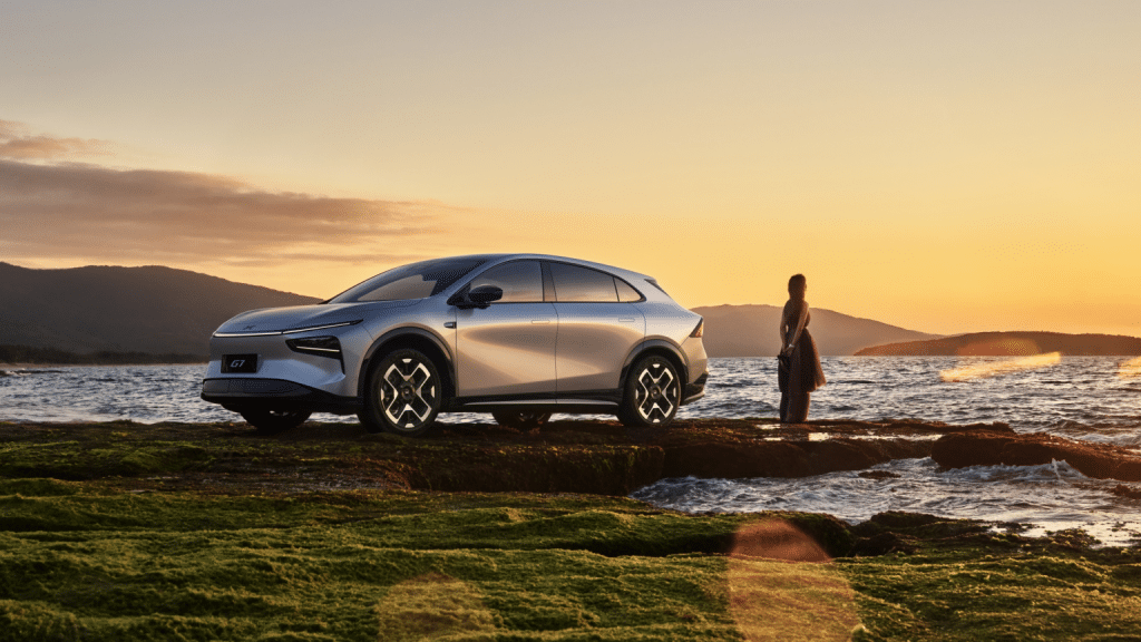 xpeng g7 suv quart av