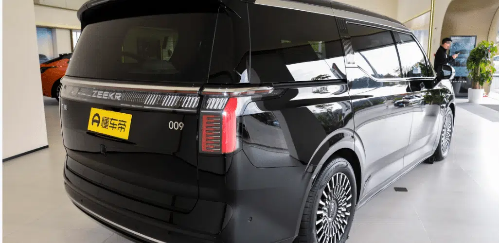 zeekr 009 ar